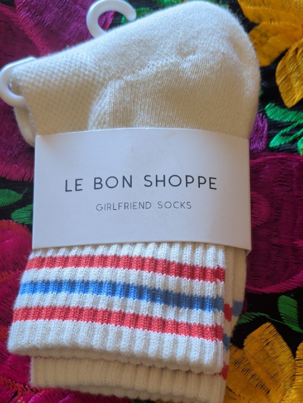 Le Bon Shoppe Girlfriend Socks — Olive & White Stripe - Picture 4 of 5
